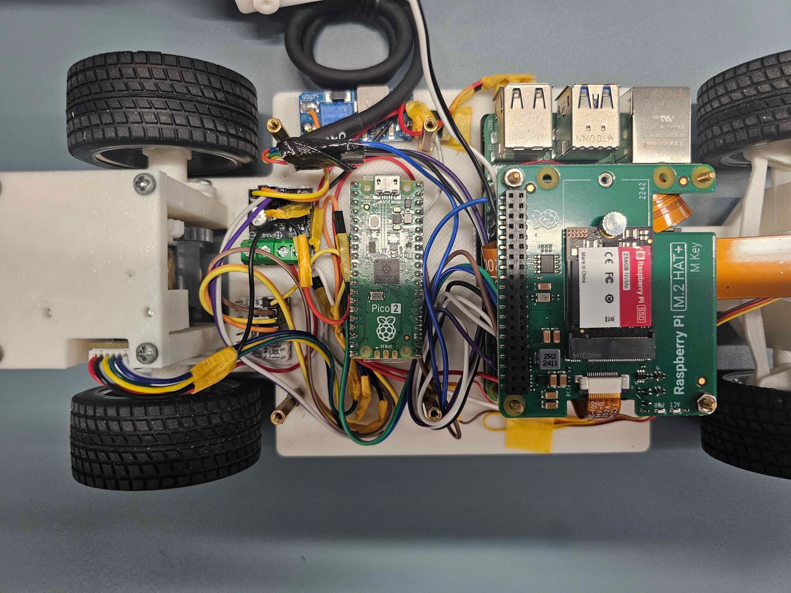 circuitzoom.jpg