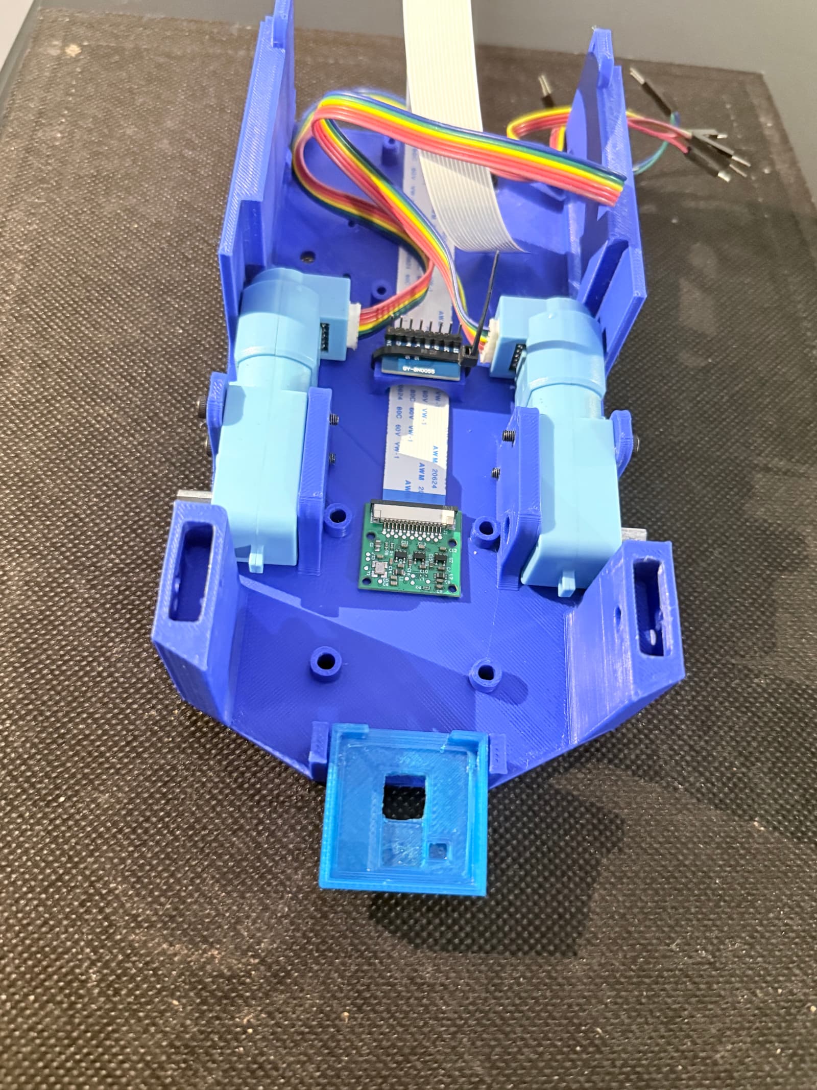 4.camera_and_base_case.jpg