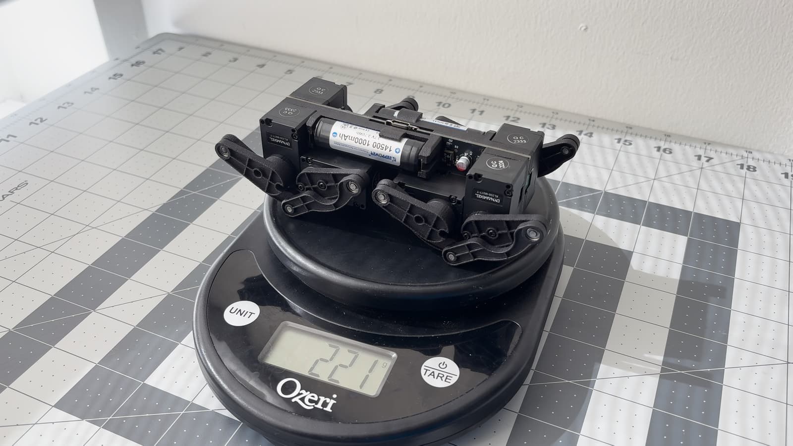 Q8bot_Weight.jpg
