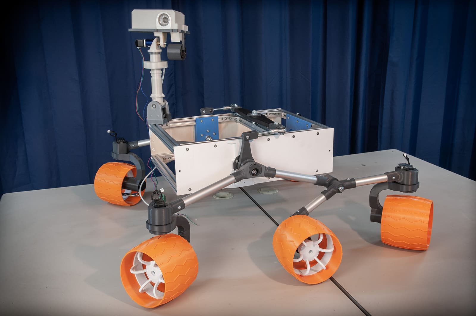 075_MarsRover_Fredj21.jpg