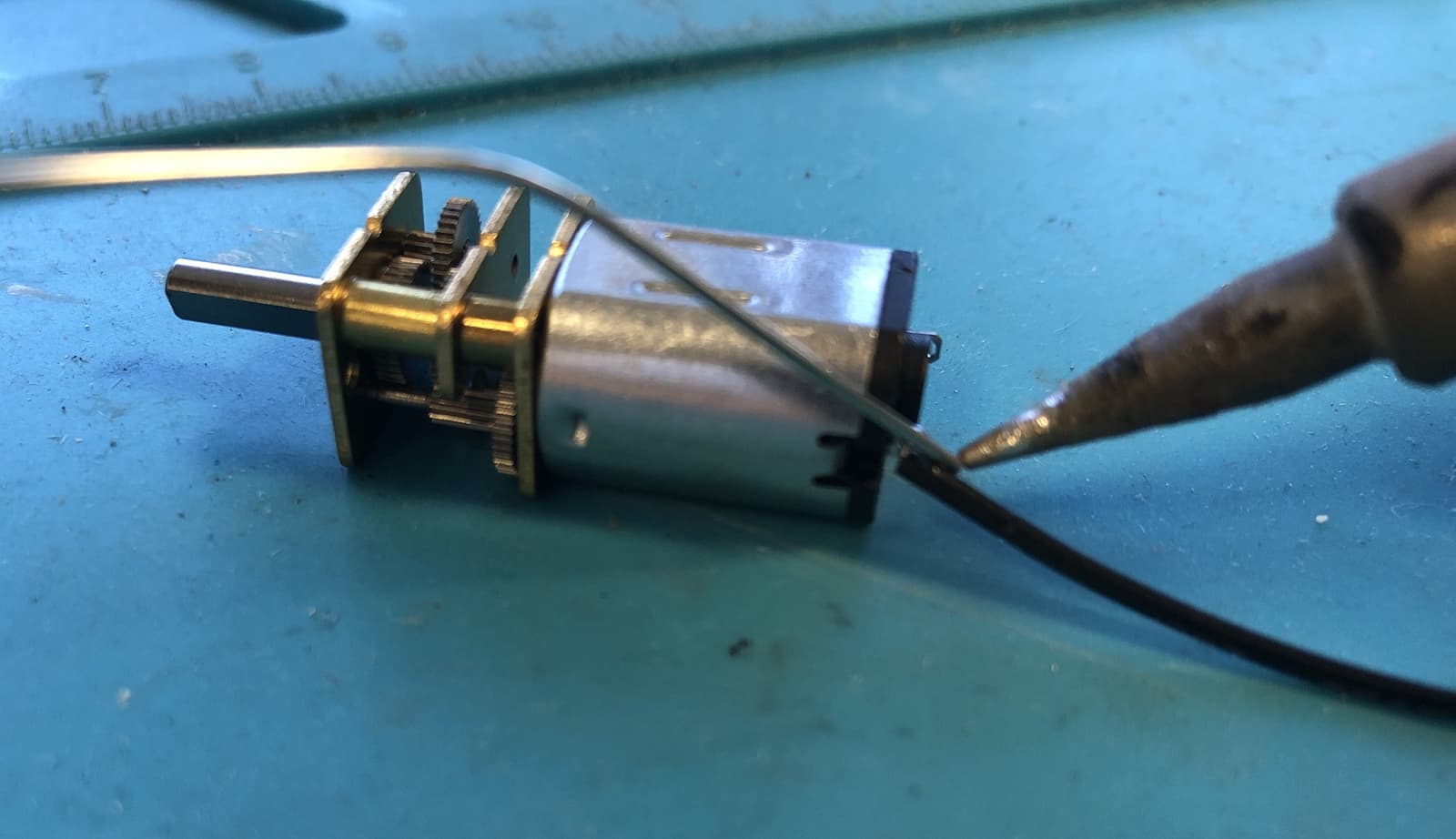 feed-in-solder.jpg