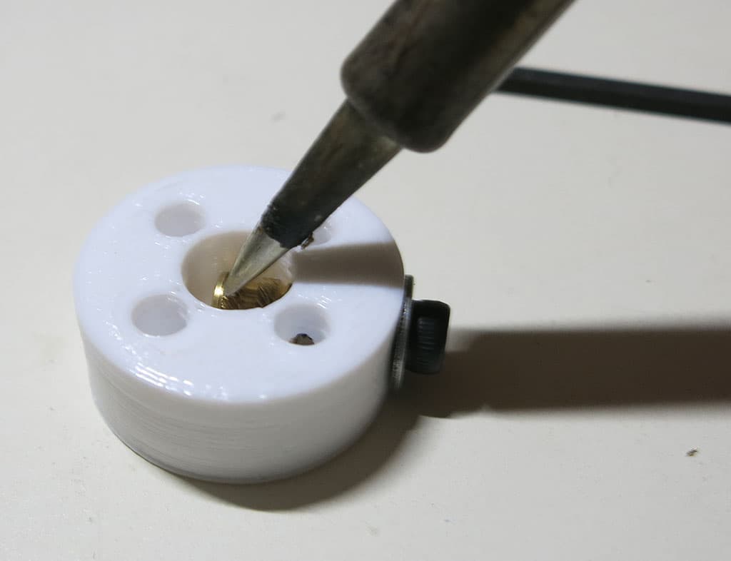 ServoCoupler-InsertHeat.jpg