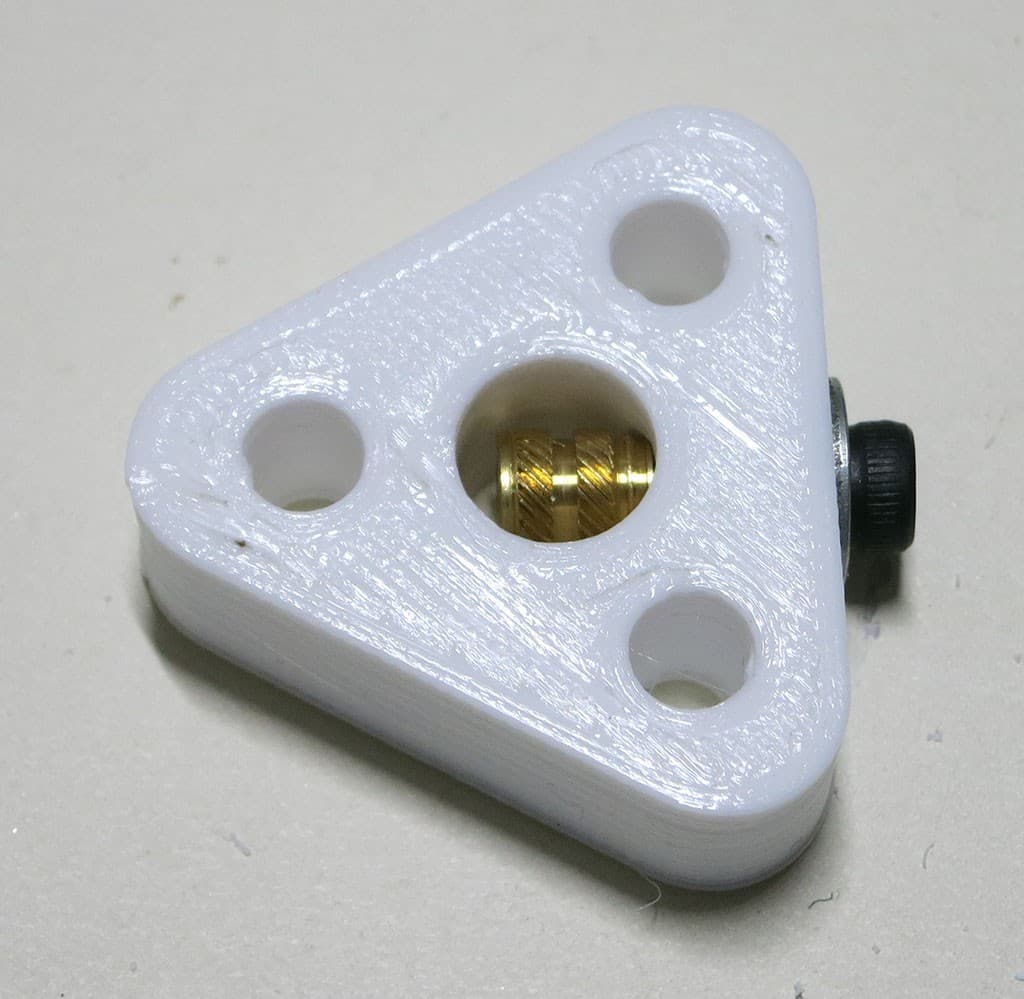 Wheel Hub - set screw insert.jpg