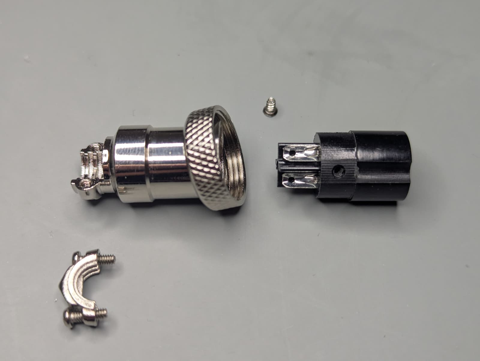 GX16_disassembled.jpg