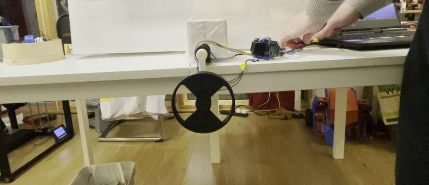 DengFOC Inverted Pendulum, photo from its repository