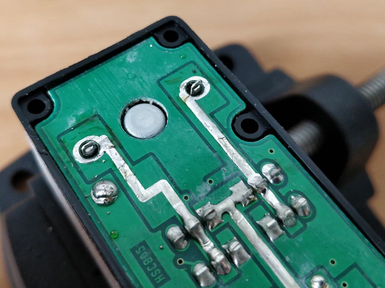 desolder_motorpins_result.jpg