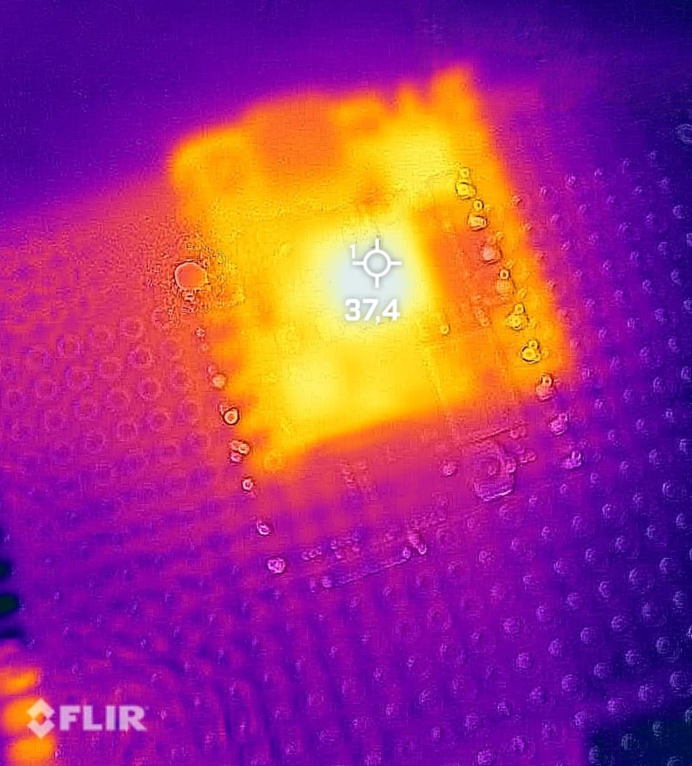 microcontroller_thermal_test.jpg