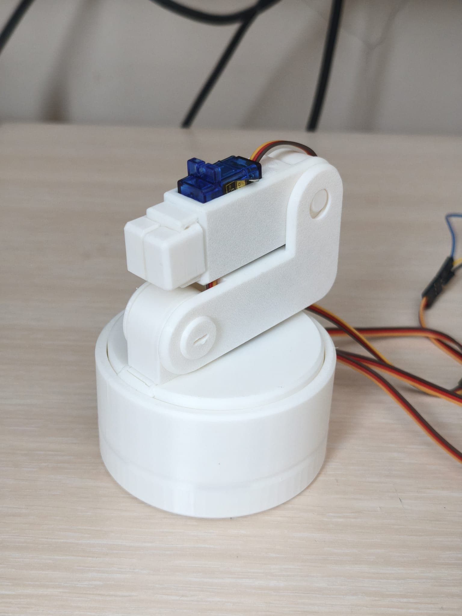 Desktop Robot Arm, photo from its repository