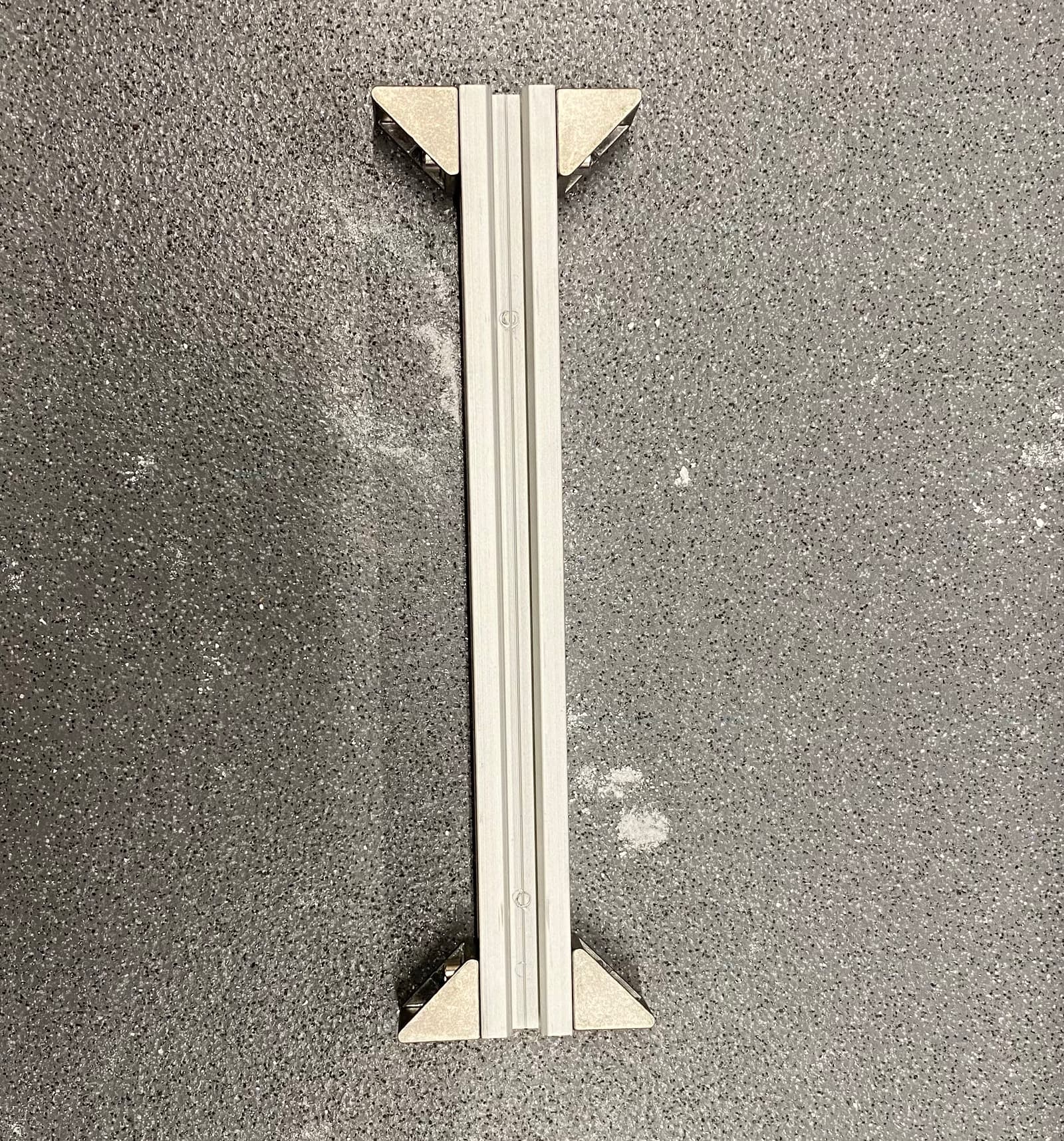 back_compartment_din_rail.jpeg