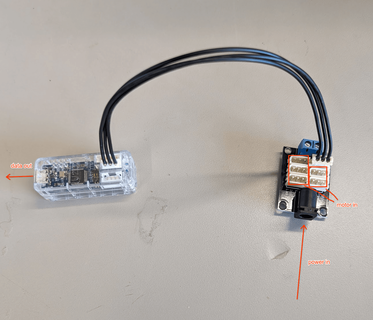u2d2_connector_assembly.png