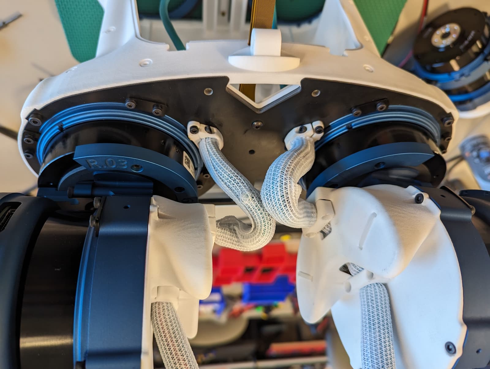 installed_both_front_trimotors.jpg