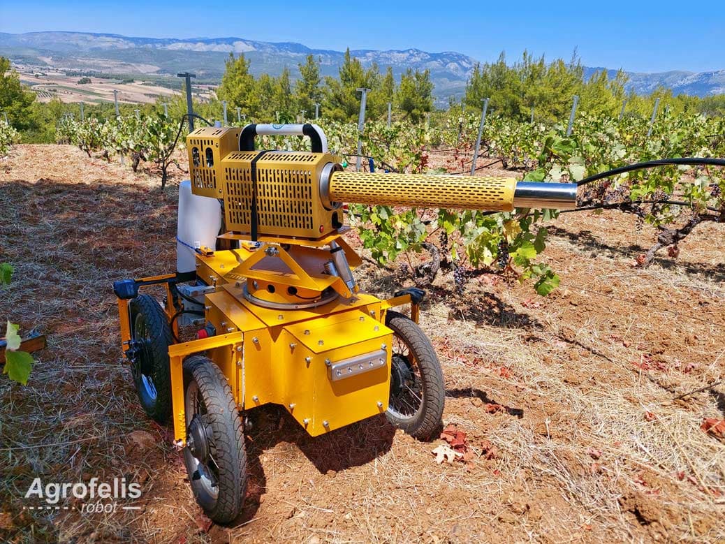 implement-2-degrees-rotating-mount-28-fabricated.jpg
