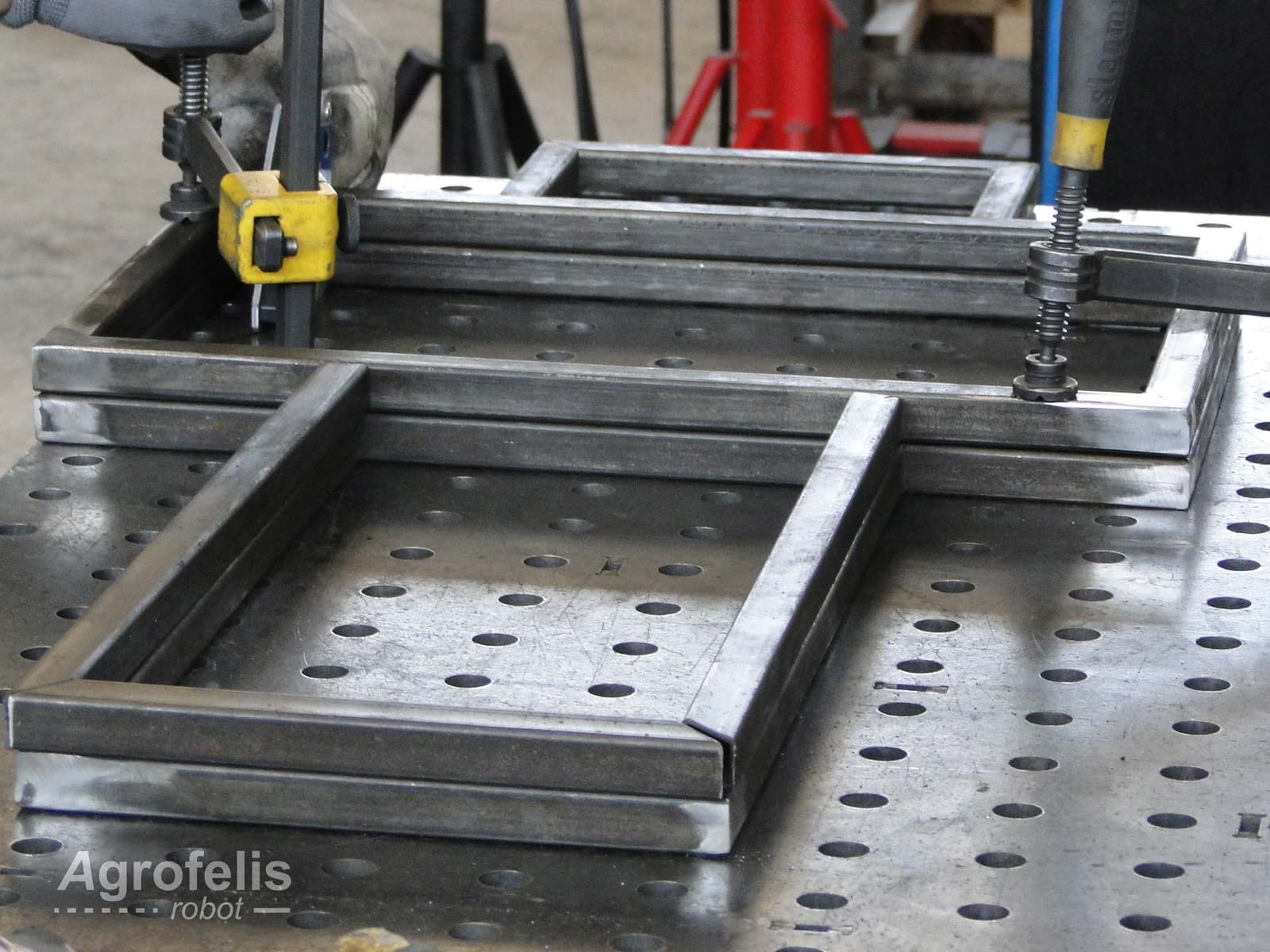 vehicle-frame-04-step-03-02-actual.jpg