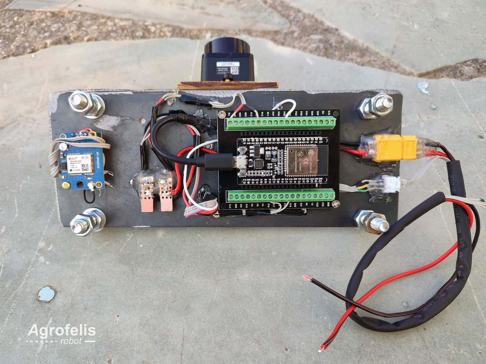vehicle-lidar-14-electronics.jpg