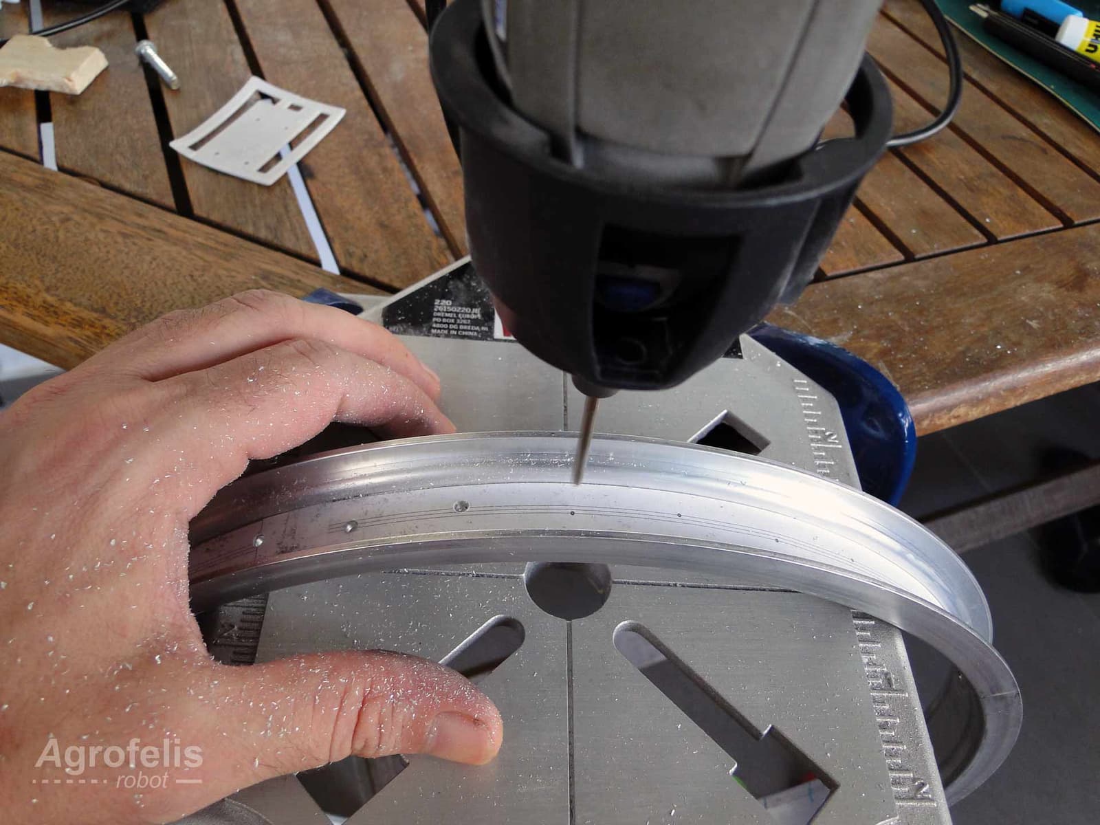 vehicle-wheels-10-drilling.jpg