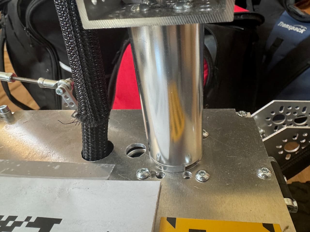 mast-attachment-to-hub.jpeg