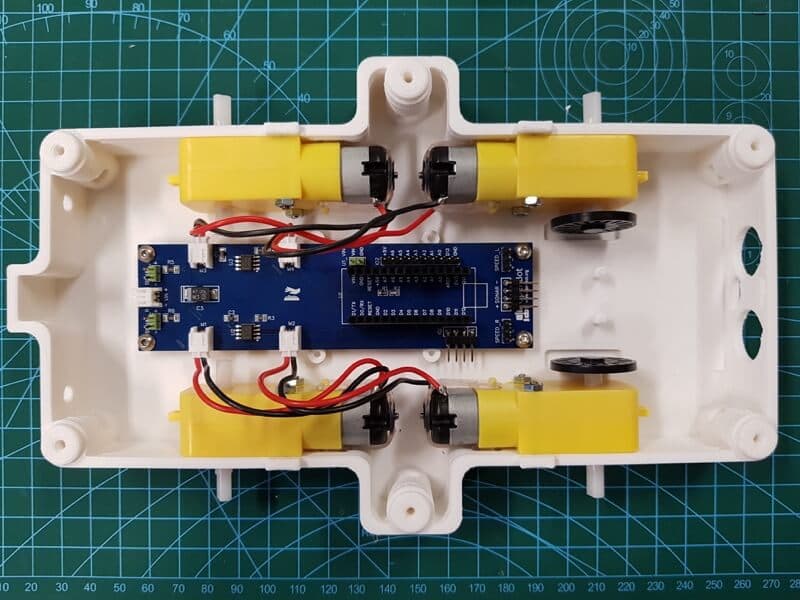 chassis_motors_pcb.jpg