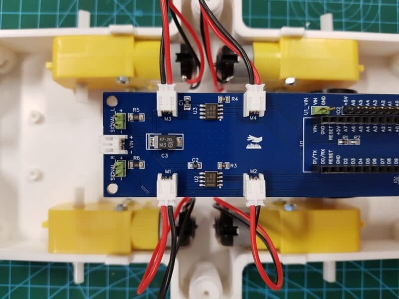 connect_motors_pcb.jpg
