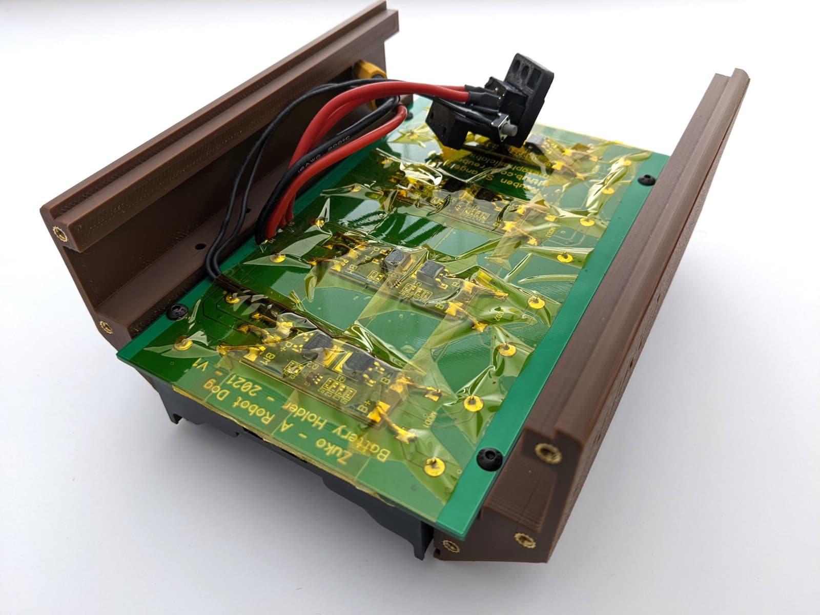 zuko-v2.1-battery-board-installed-on-sides.jpg