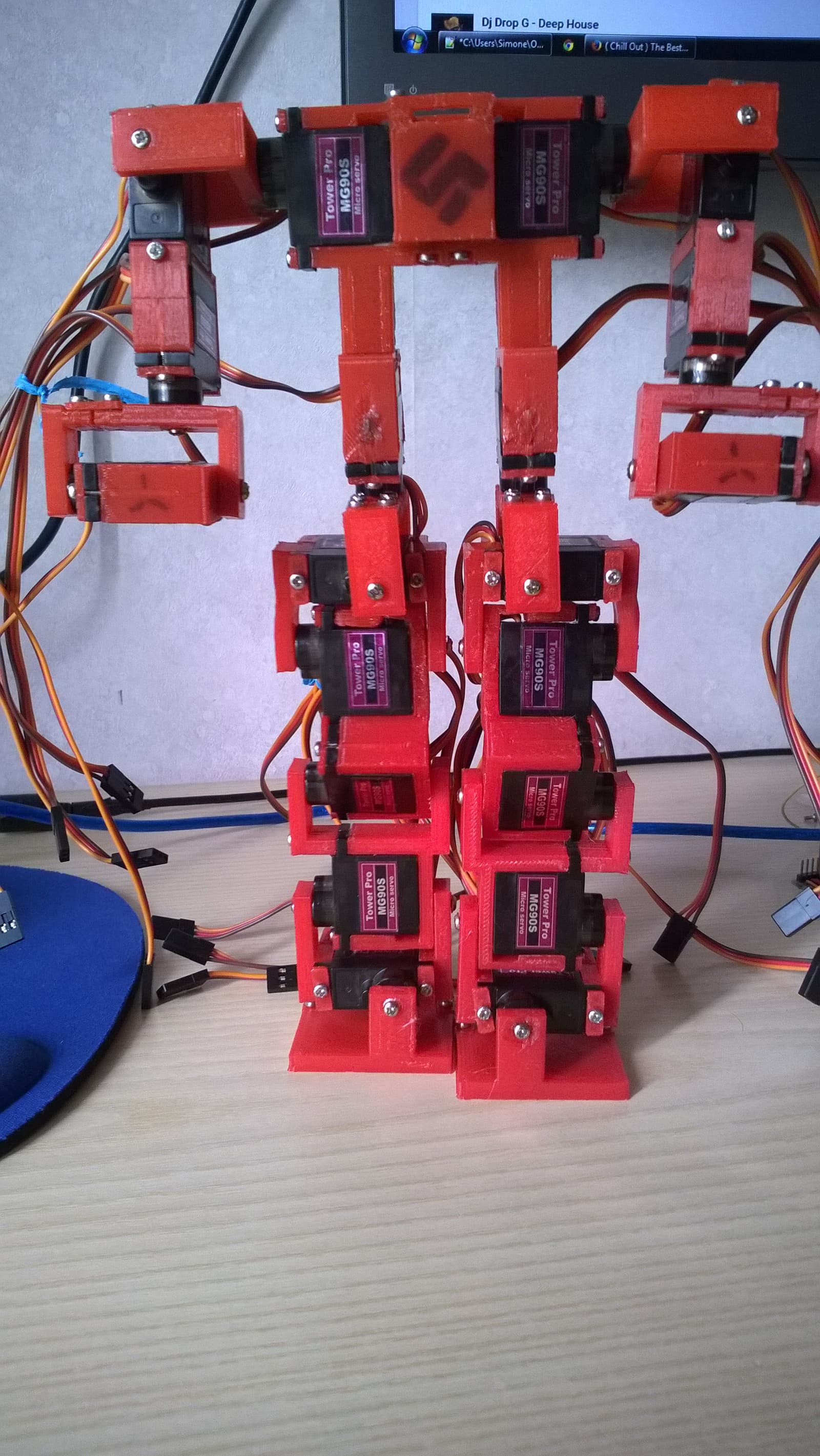roboprime-v1-front.jpg